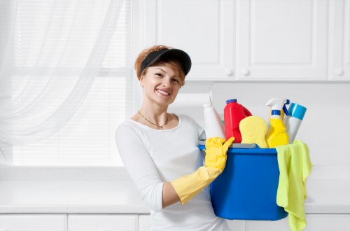 Commercial washroom and kitchen cleaning for businesses in E11