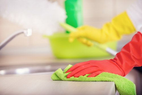 Load-based pricing example for carpet cleaning in a flat